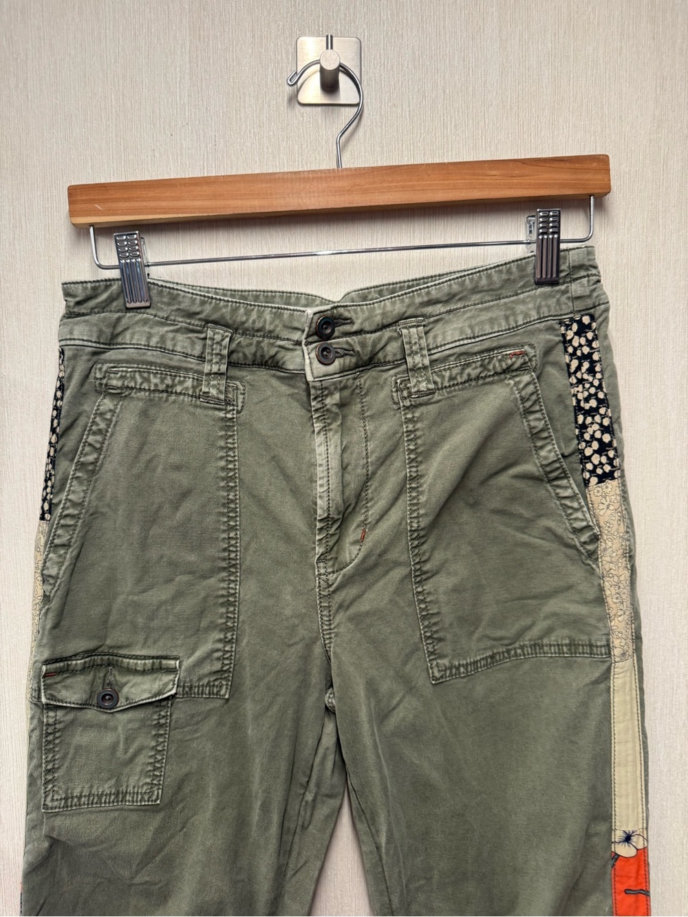 Anthropologie The Wanderer Olive Patchwork Side Stripe Cargo Pants, Size 28 - Picture 3 of 11